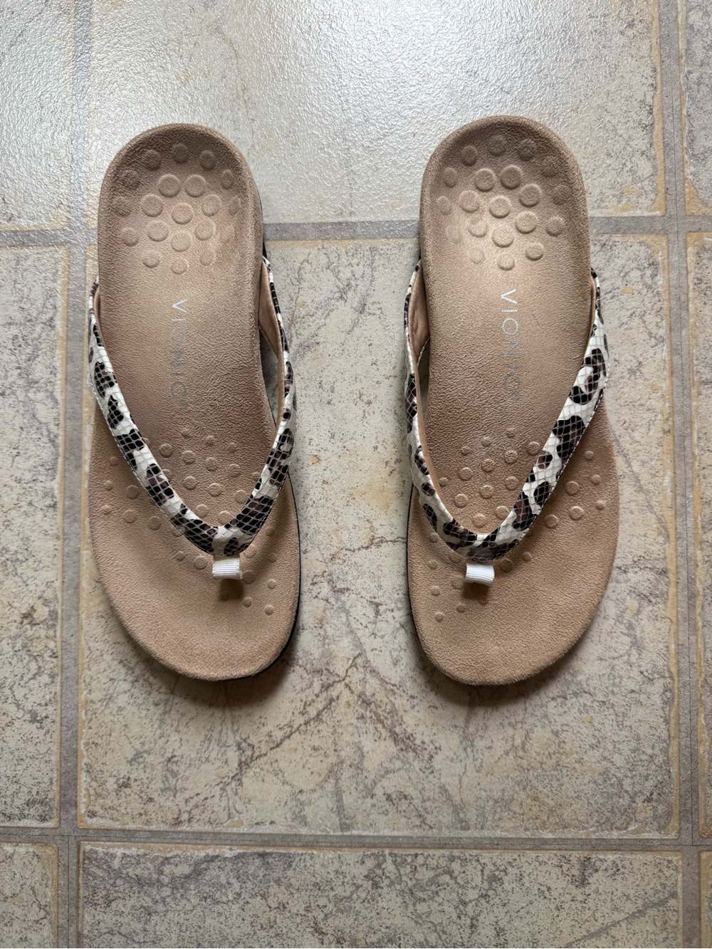 Vionic Beige Sandal Flip Flops with Black & White Snake-Print Straps